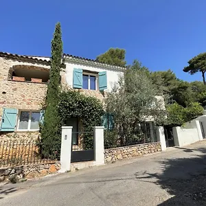 villa-canzomy.fr-provencehotel.com/