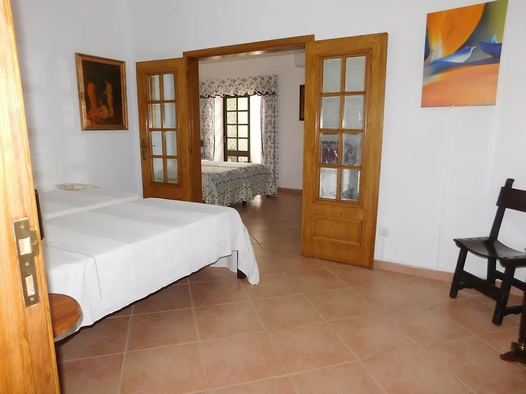 Guest house Dinas Guesthouse